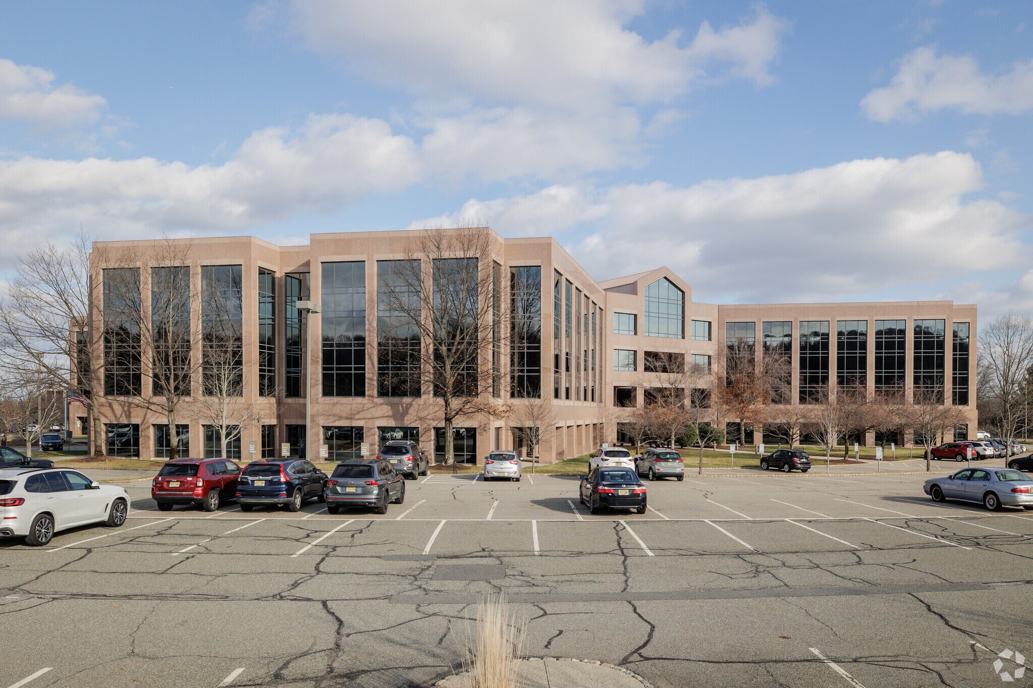 100 Campus Dr, Florham Park, NJ à louer Photo du bâtiment- Image 1 de 10