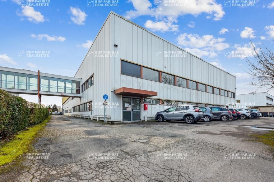 Flex in Chennevières-sur-Marne for lease - Building Photo - Image 1 of 10