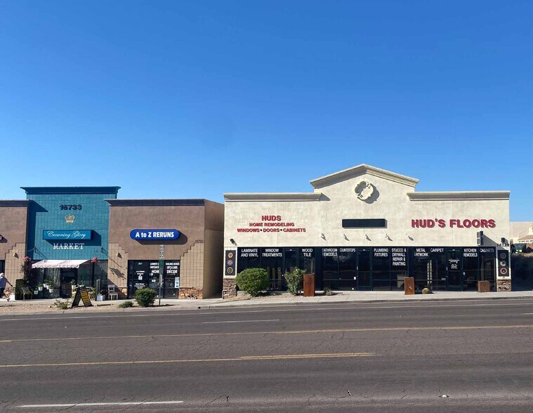 16729 E Palisades Blvd, Fountain Hills, AZ à vendre - Photo du bâtiment - Image 2 de 10