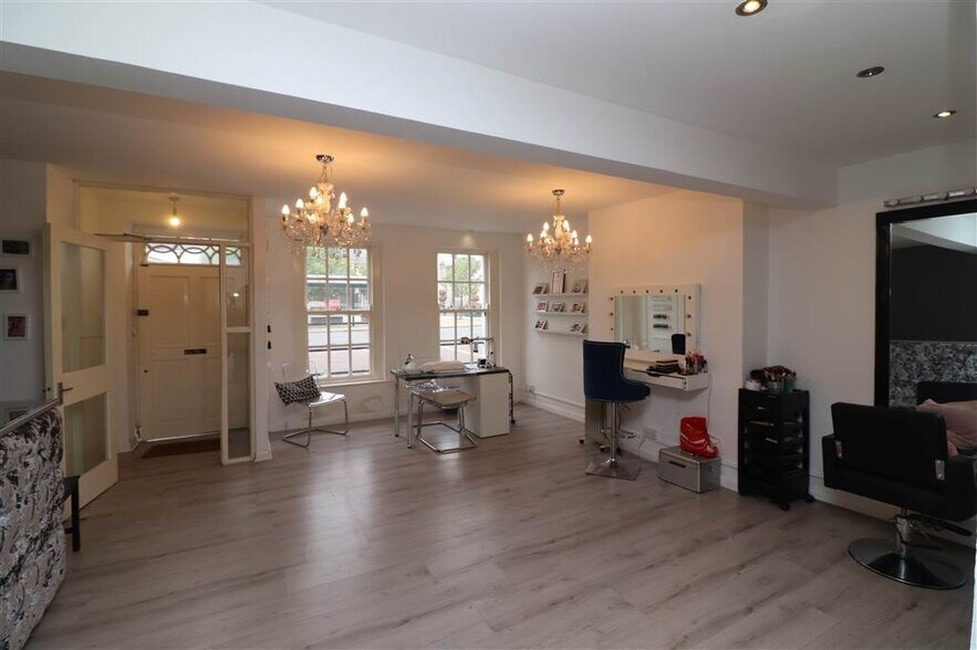 30 Market Sq, Dromore à louer - Photo intérieure - Image 3 de 6