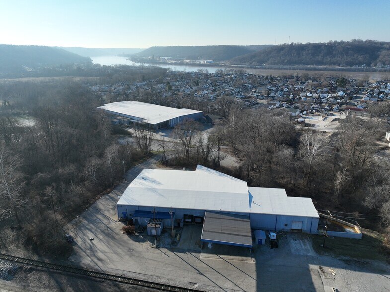 1 Sandbank Rd, Ludlow, KY à vendre - Photo du bâtiment - Image 3 de 4