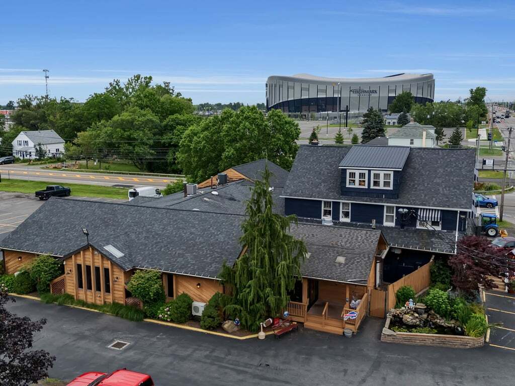 4300 Abbott Rd, Orchard Park, NY à vendre Photo principale- Image 1 de 43