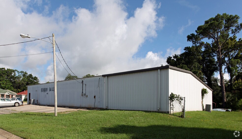 490 S L St, Pensacola, FL à vendre - Photo principale - Image 1 de 2
