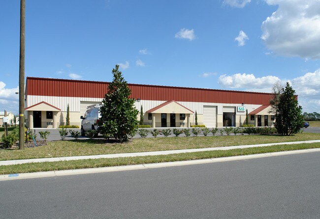 Plus de détails pour 1805 Greenleaf Ln, Leesburg, FL - Industriel à louer