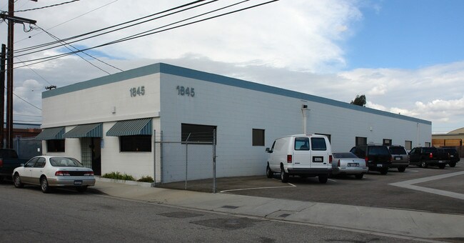 Plus de détails pour 1835, 1839 and 1845 W. 169th St – Industriel à vendre, Gardena, CA