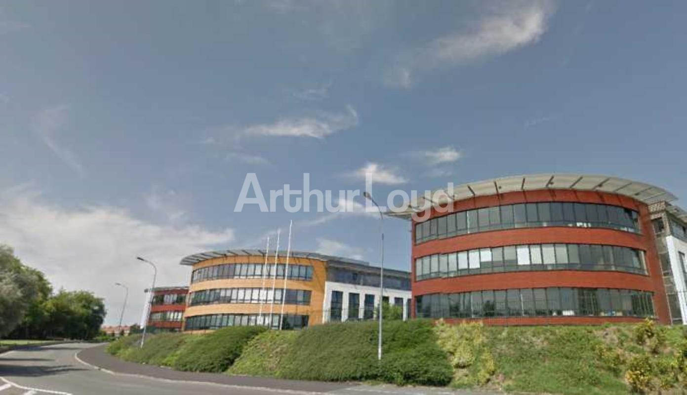 3 Rue Philippe Noiret, Saint-André-lez-Lille for lease Building Photo- Image 1 of 3