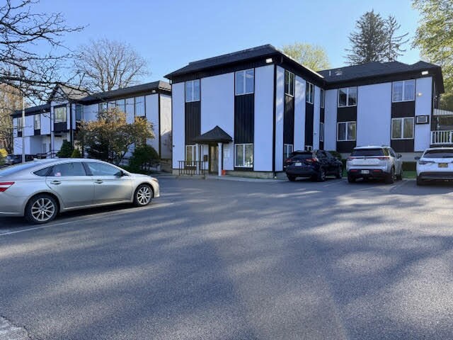 515-527 Route 22, Pawling, NY à vendre - Photo du bâtiment - Image 3 de 42