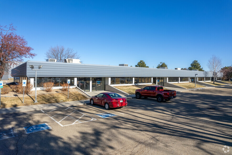 1860 Lefthand Cir, Longmont, CO for lease - Building Photo - Image 1 of 59