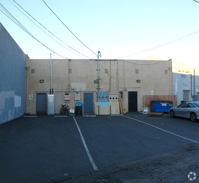 5116-5120 Lankershim Blvd, North Hollywood, CA à louer - Photo du bâtiment - Image 2 de 3