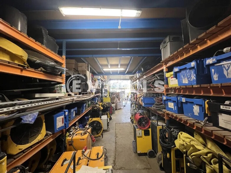 Local d'activités dans Champigny-sur-Marne à vendre - Photo intérieure - Image 3 de 18