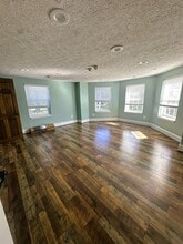 5 Oak Ave, La Plata, MD for lease Interior Photo- Image 2 of 6