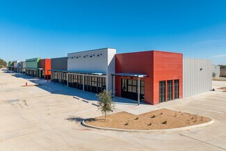 Plus de détails pour 183 Crossing, Lockhart, TX - Bureau/Commerce de détail à louer