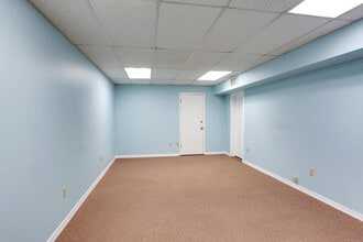 671 Rosa Ave, Metairie, LA for lease Interior Photo- Image 1 of 1