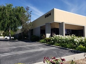 31304-31348 Via Colinas, Westlake Village, CA for lease Building Photo- Image 2 of 2