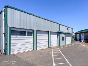 63830 Clausen Rd, Bend, OR à louer Photo du bâtiment- Image 1 de 6