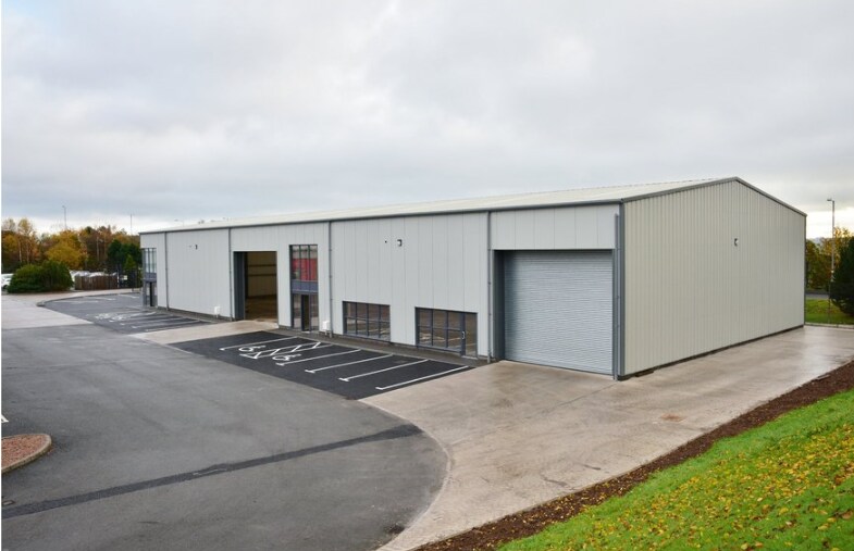 1 Sloefield Dr, Carrickfergus à louer - Photo du bâtiment - Image 2 de 3