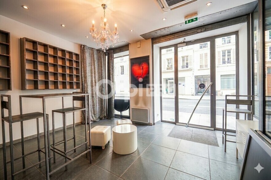 28 Boulevard Des Brotteaux, Lyon à louer - Photo intérieure - Image 2 de 5
