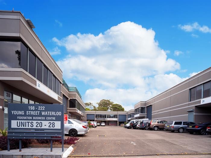 198-222 Young St, Waterloo à louer Photo principale- Image 1 de 2