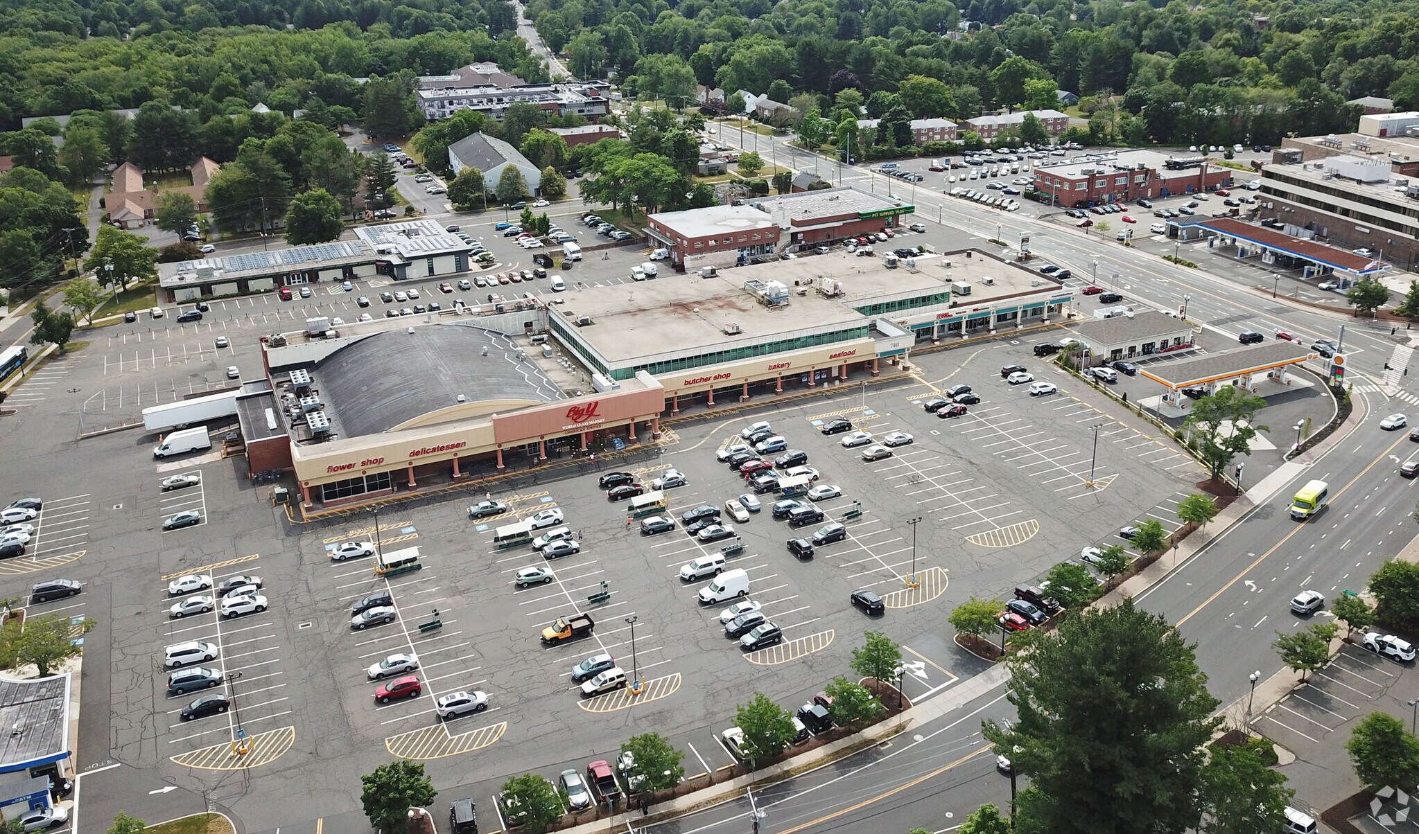 714 N Main St, West Hartford, CT for lease Primary Photo- Image 1 of 10
