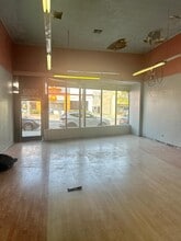 2638 E Florence Ave, Huntington Park, CA à louer Photo intérieure- Image 1 de 11