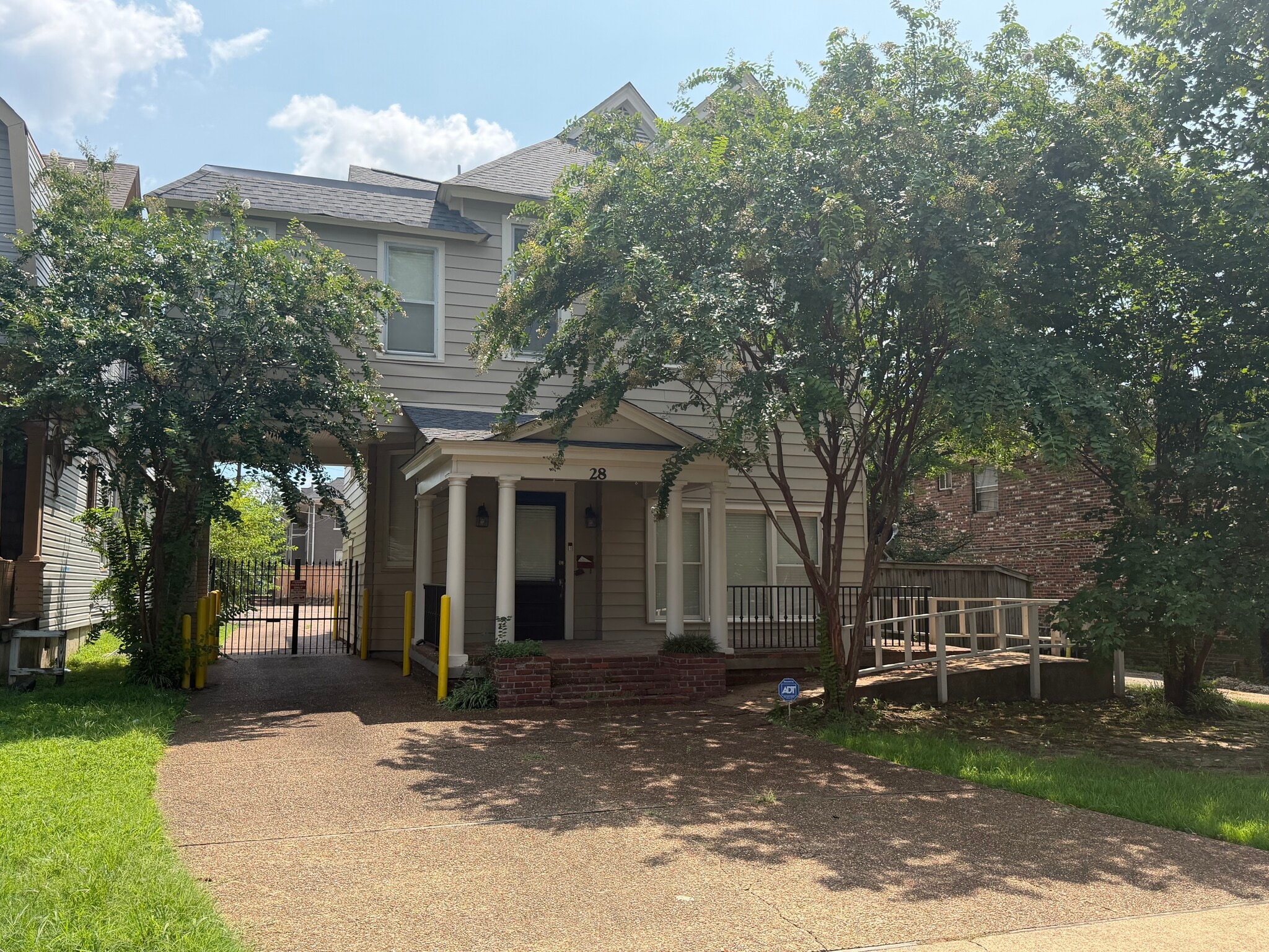 28 S Idlewild St, Memphis, TN for sale Building Photo- Image 1 of 37