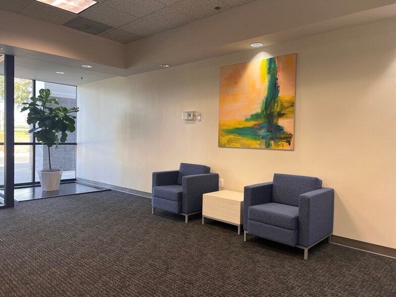 5558-5584 General Washington Dr, Alexandria, VA for lease - Building Photo - Image 3 of 6