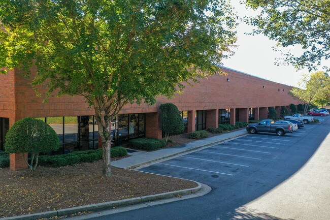 More details for 825 Progress Center Ave, Lawrenceville, GA - Industrial for Lease