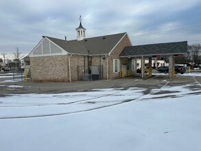 275 Newport Ave, Rumford, RI for lease Interior Photo- Image 2 of 5