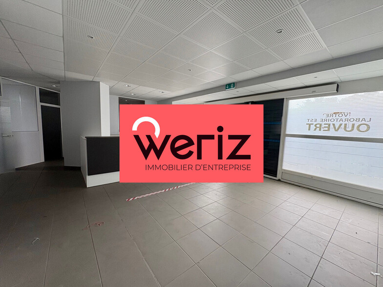 Bureau dans Aubagne à louer - Photo du bâtiment - Image 1 de 4