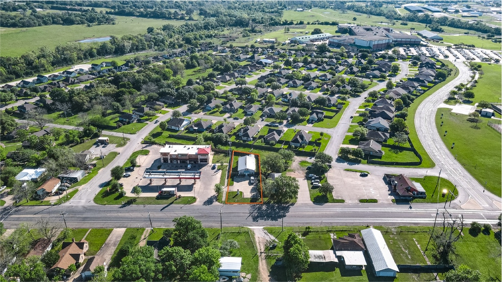 1610 N Park St, Brenham, TX à vendre - Photo du bâtiment - Image 3 de 14