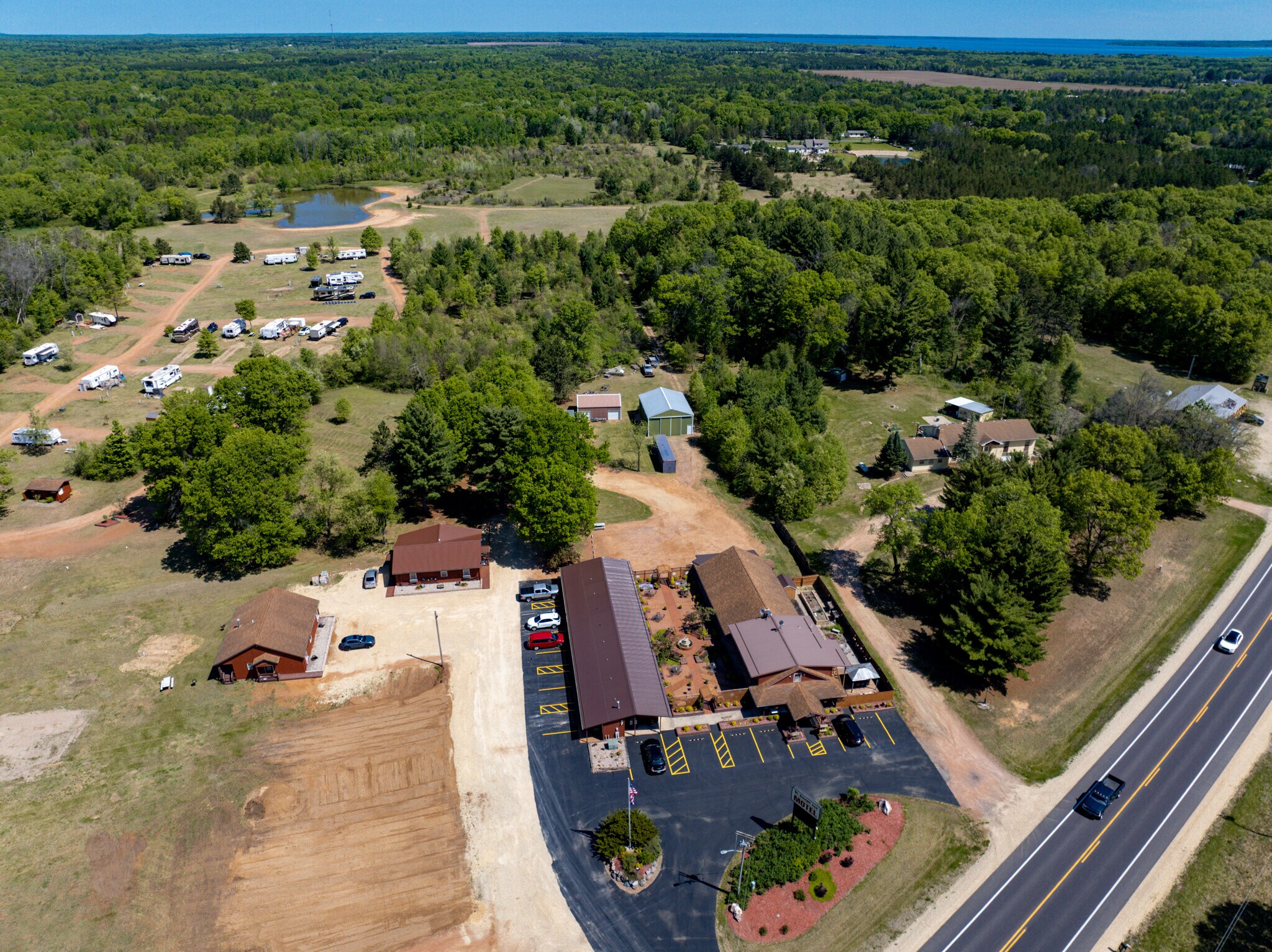 W5630 WI-21, Necedah, WI à vendre Photo du bâtiment- Image 1 de 24