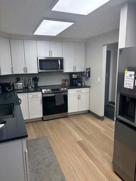 995 W Iliff Ave, Denver, CO à louer - Photo intérieure - Image 3 de 10