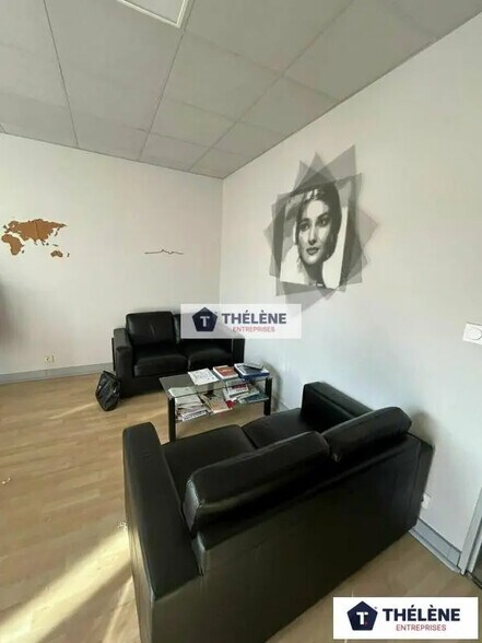 Office in Montpellier for sale - Interior Photo - Image 3 of 7