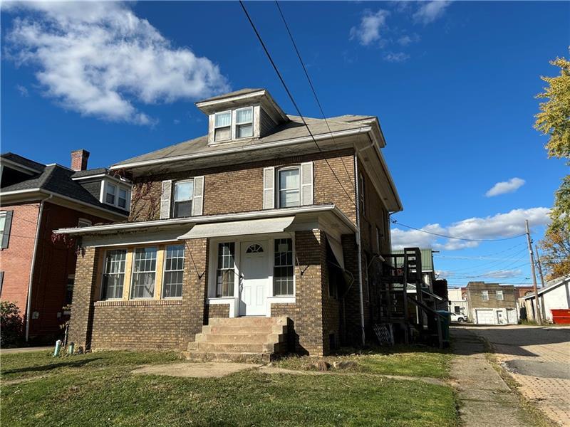 523-523R Church St, Indiana, PA à vendre Photo du bâtiment- Image 1 de 4