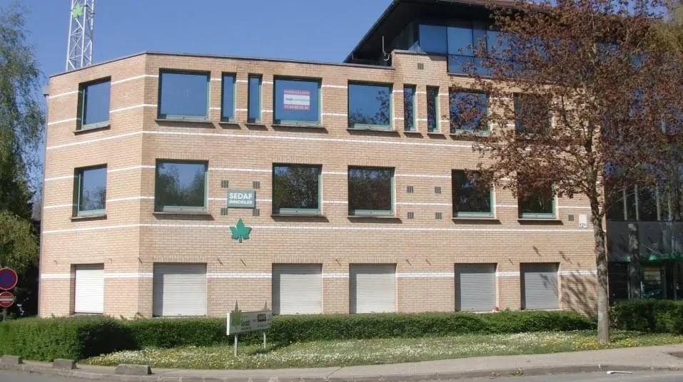 Rue Albert Einstein, Champs-sur-Marne for sale Building Photo- Image 1 of 13
