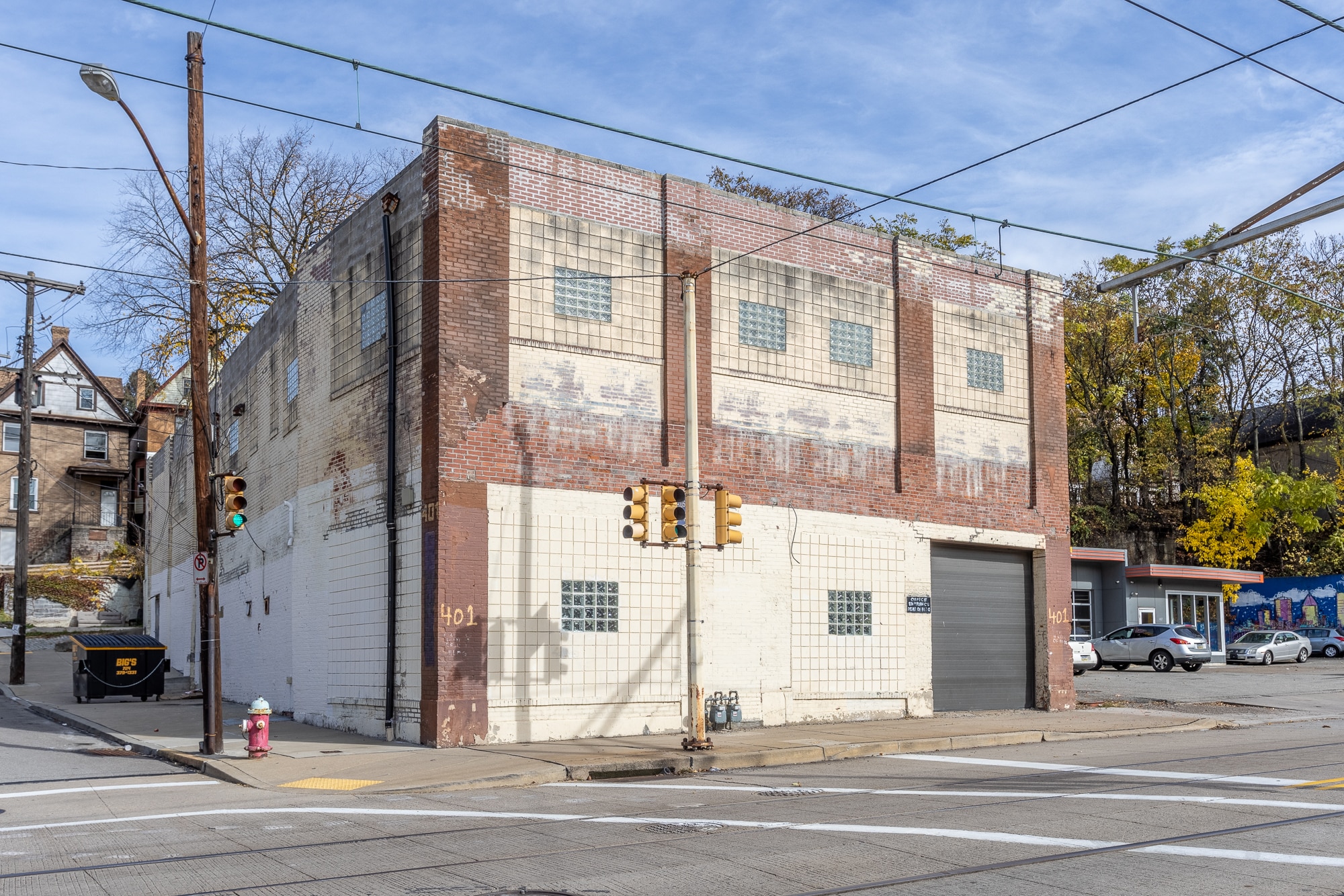 401 E Warrington Ave, Pittsburgh, PA for lease Building Photo- Image 1 of 13