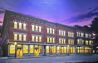 Plus de détails pour 1301 Central Ave, Dubuque, IA - Bureau à vendre