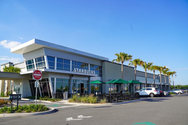 Plus de détails pour 9165 S John Young Pky, Orlando, FL - Commerce de détail à louer