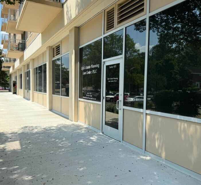 1225 Martha Custis Dr, Alexandria, VA à vendre Photo du bâtiment- Image 1 de 14