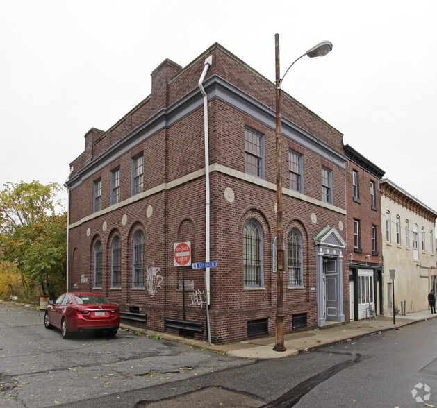 19 W 5th St, Chester, PA à louer - Photo principale - Image 1 de 13