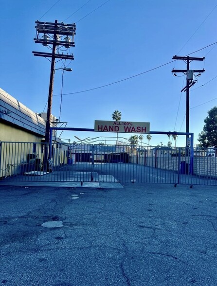 5553 Tujunga Ave, North Hollywood, CA for lease - Building Photo - Image 3 of 8