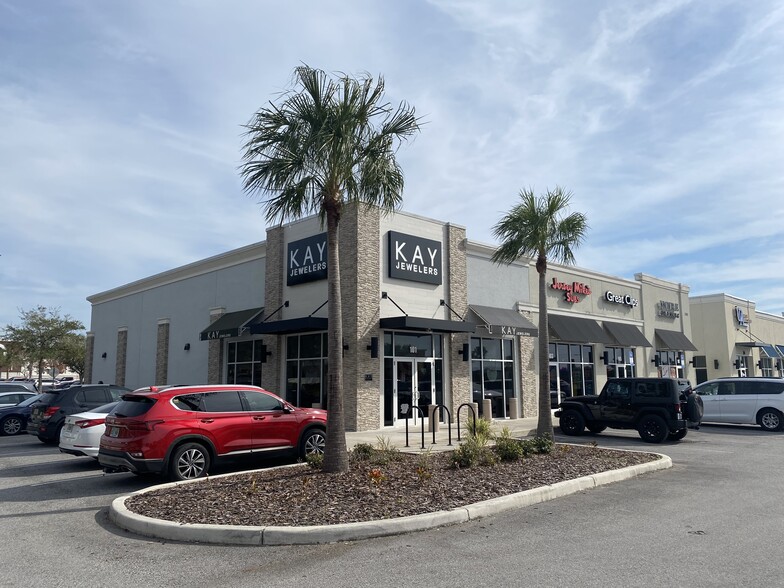 Lakeland Retail Centers portfolio of 2 properties for sale on LoopNet.ca - Building Photo - Image 3 of 8