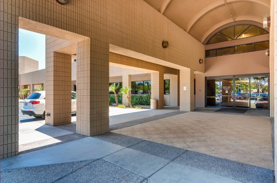 1492 S Mill Ave, Tempe, AZ à louer - Photo du bâtiment - Image 2 de 15
