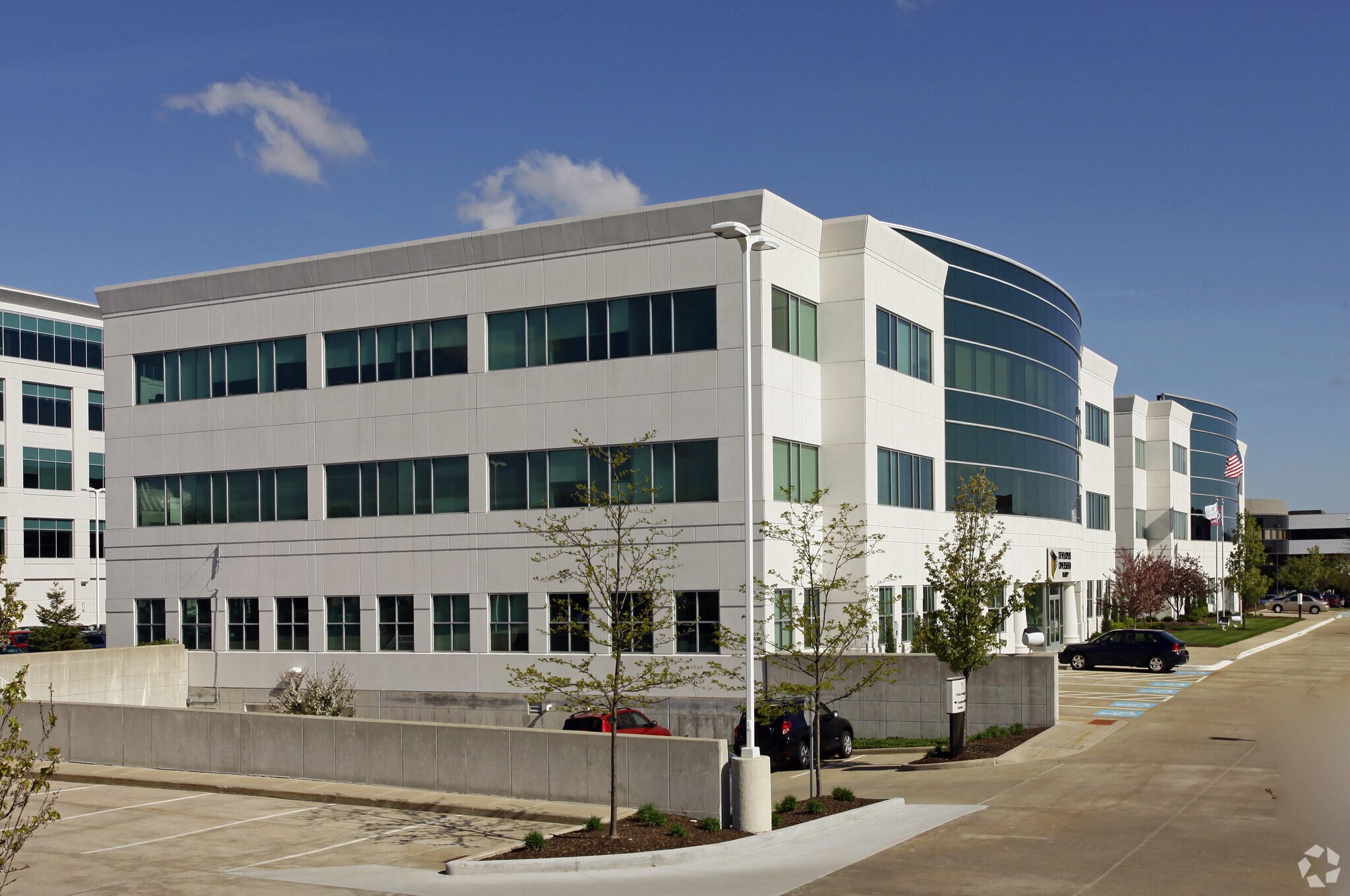 3300 Enterprise Pky, Beachwood, OH à louer Photo du bâtiment- Image 1 de 4