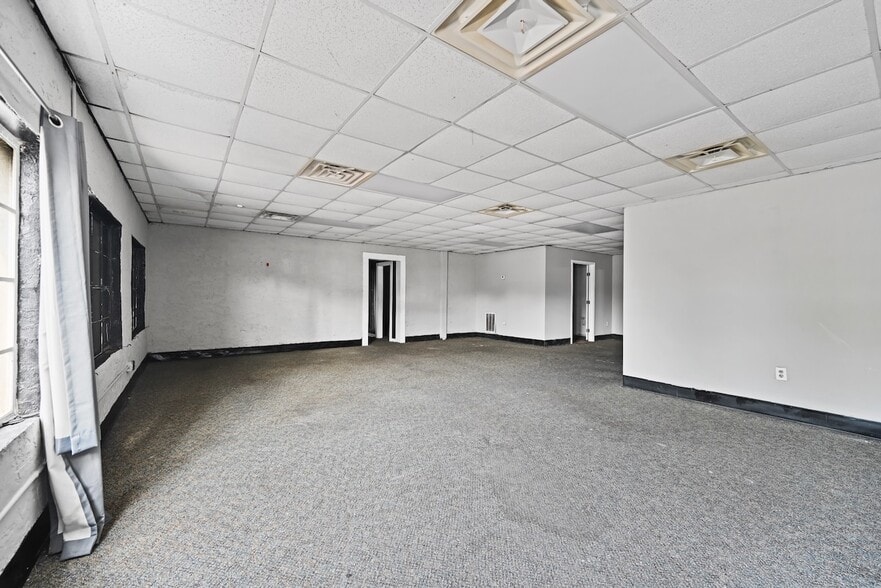 1530 Nabell Ave, East Point, GA for lease - Building Photo - Image 3 of 16