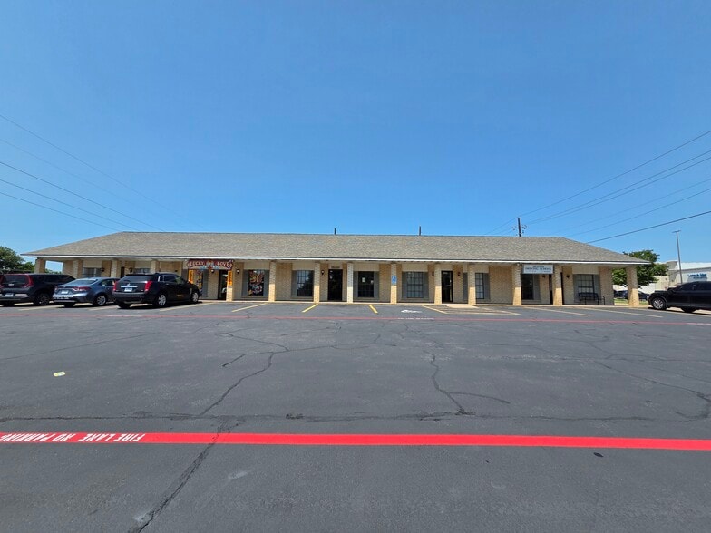 2614-2618 Exchange Pl, Temple, TX for lease - Primary Photo - Image 1 of 1