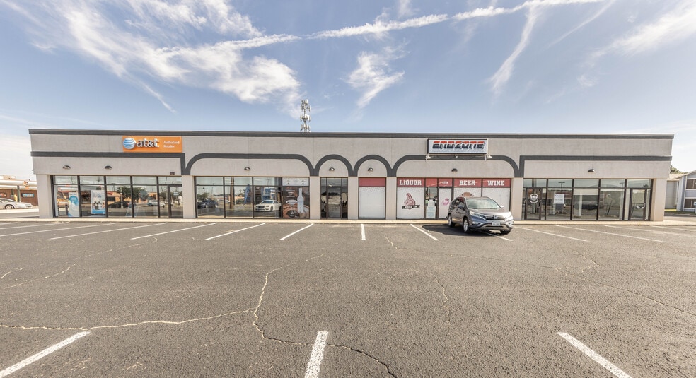 5718 4th St, Lubbock, TX for lease - Primary Photo - Image 1 of 5
