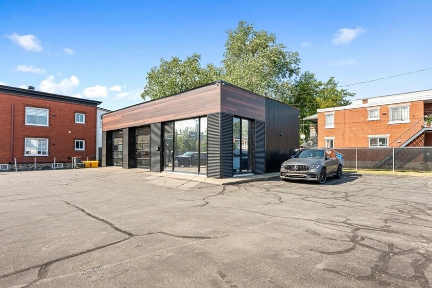 503 Rue Principale, Granby, QC for sale - Building Photo - Image 3 of 6