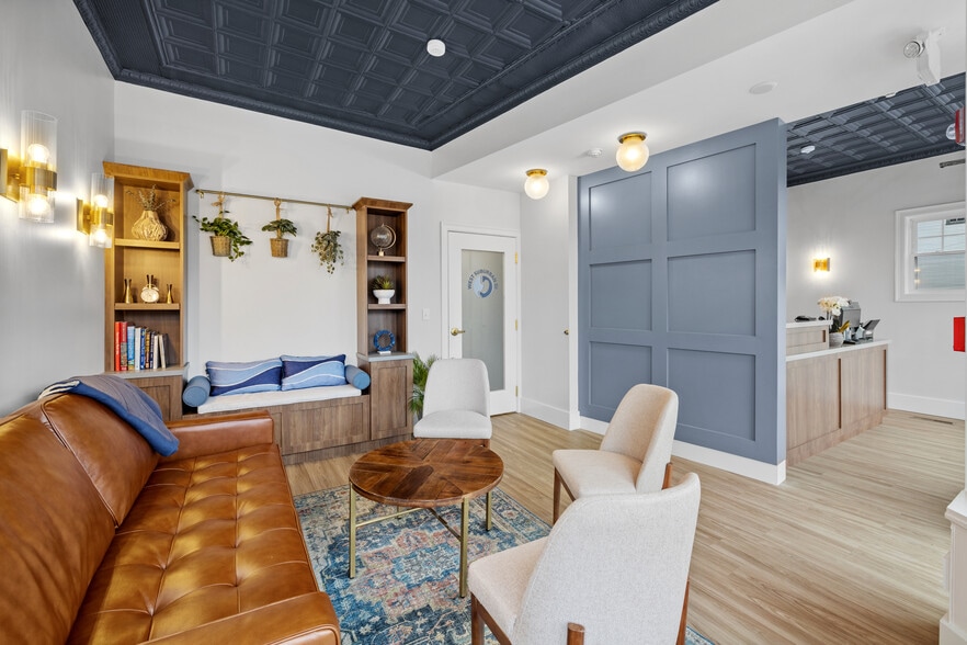 14 Main St, Southborough, MA for sale - Interior Photo - Image 3 of 10