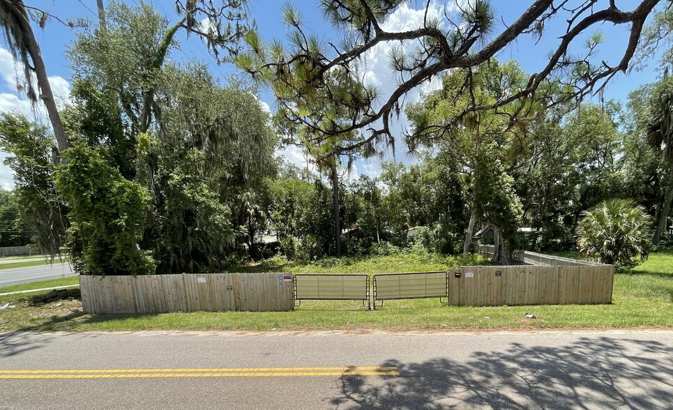 16220 Leonard St, Umatilla, FL for sale - Building Photo - Image 3 of 7